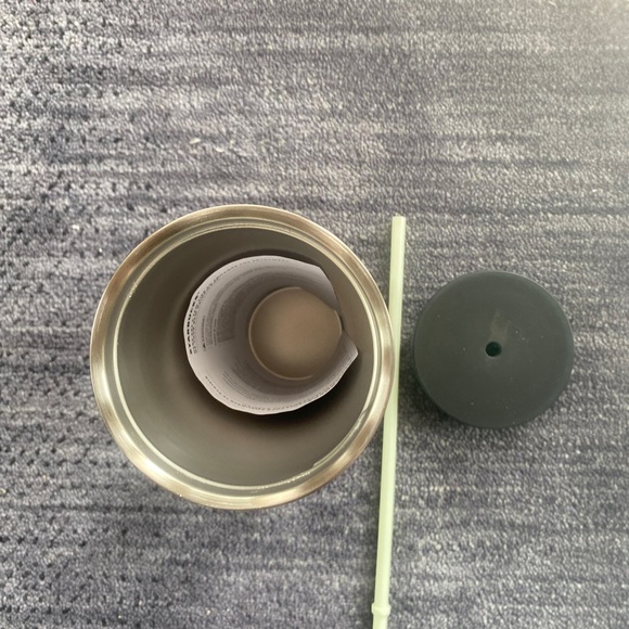 ⭐️Starbucks⭐️ 2023 Pink Stainless Steel Venti 24 oz Cold Cup Tumbler - Picture 5 of 7